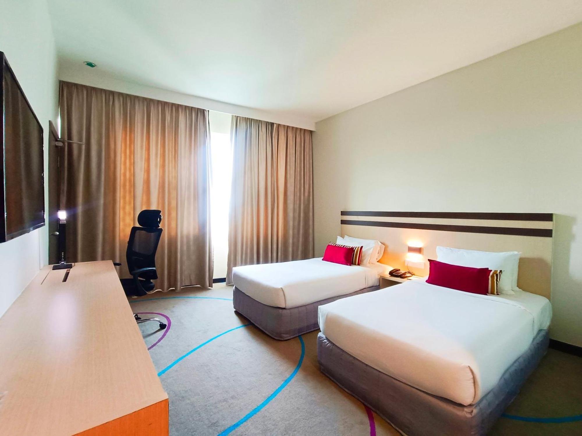Premiere Hotel - Complimentary Shuttle To Klang Wholesale Market Екстер'єр фото